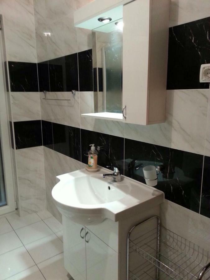Kartini Apartment Nin Exteriör bild