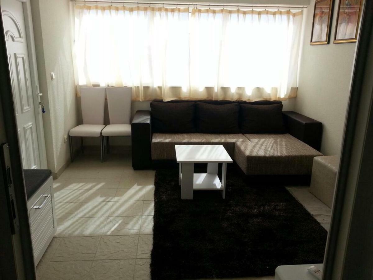 Kartini Apartment Nin Exteriör bild