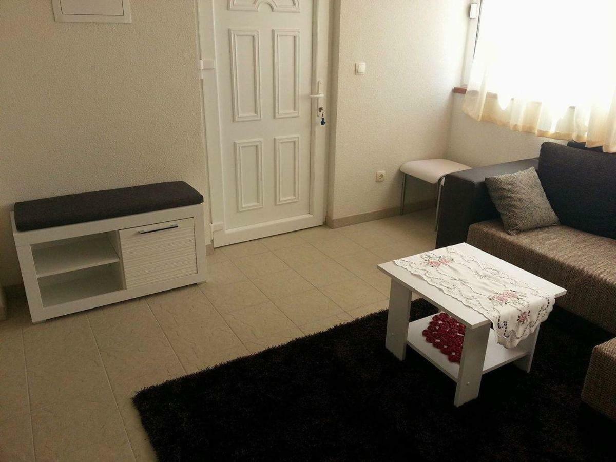Kartini Apartment Nin Exteriör bild
