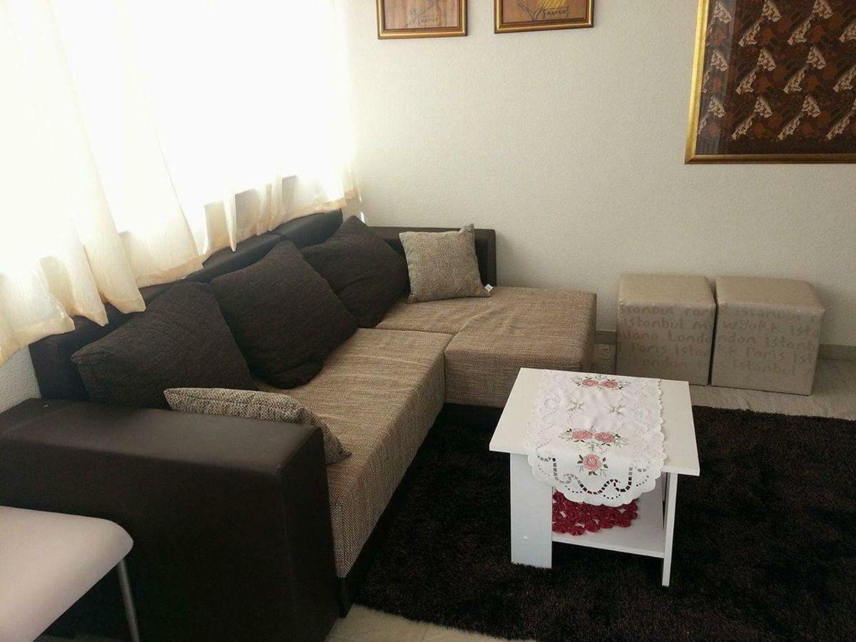 Kartini Apartment Nin Exteriör bild